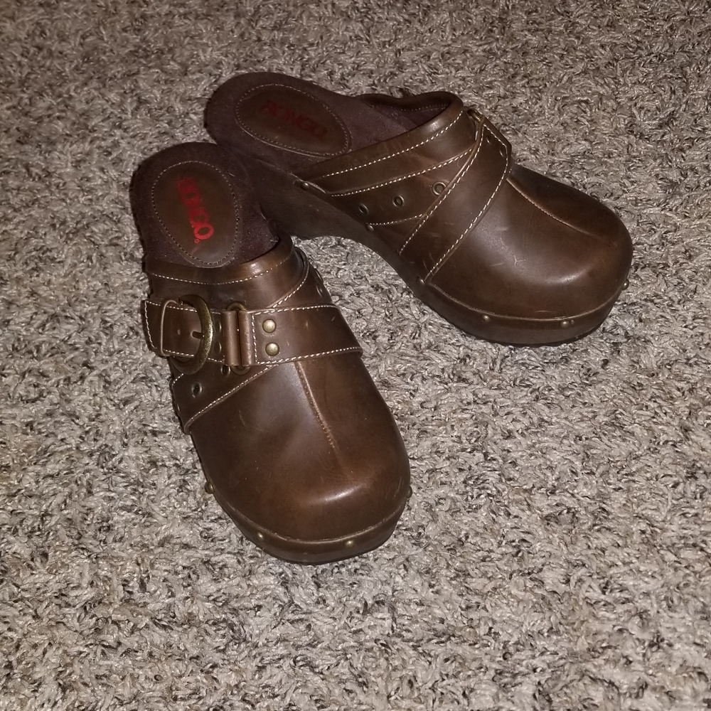 Clog shoes
